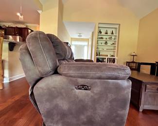 Full-size couch. Both sides, electric recline.