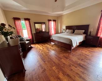 Kincaid king-size 6 piece bedroom set