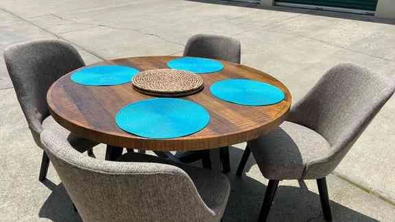 Omexey 5 Piece Table and Chairs Set