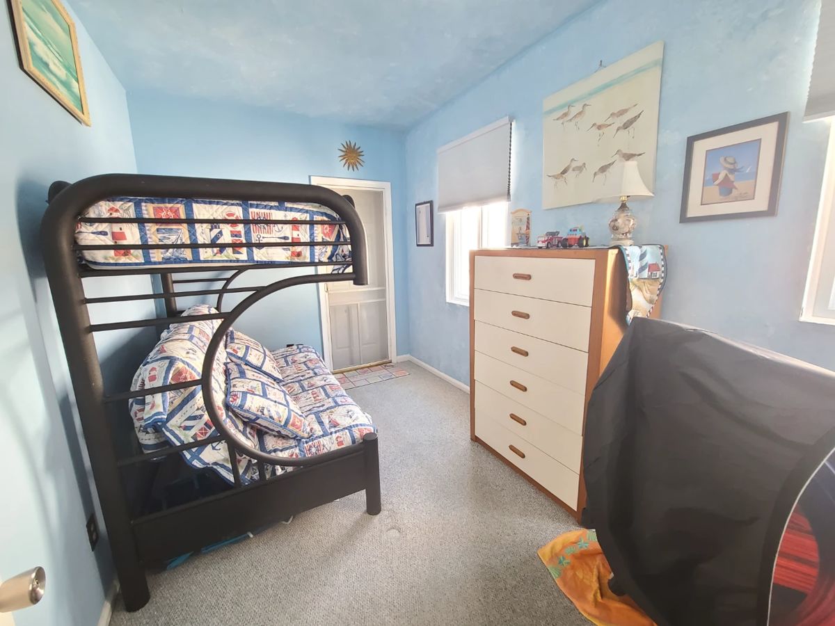 VENTNOR ESTATE SALE ENTIRE Contents starts on 4/27/2024