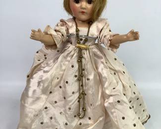  Vintage Madame Alexander Doll