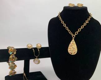  Glimmering Multi Rhinestone Jewelry
