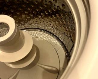 Very Clean GE Washing Machine