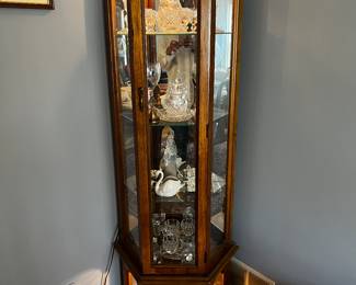 Vintage Corner Curio Cabinet with
Light Top and Base 