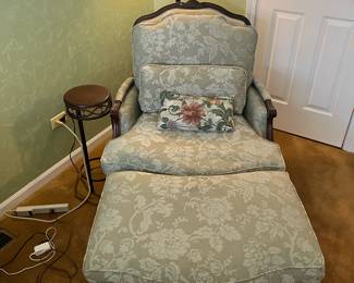Vintage Upholstered Lounge Accent Chair with Ottoman 