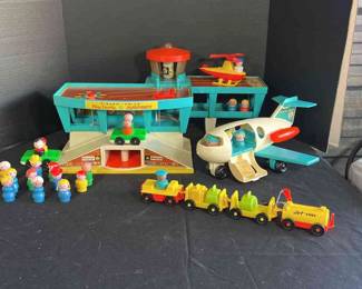 Fisher Price Little People Airport Set