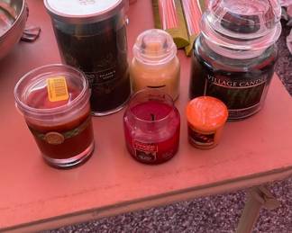 Mystery candle Lot Including Some Yankee Candles