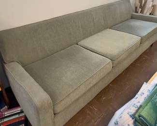 Mid-century couch-Very Good Condition
