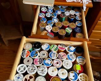 ROOM OF SEWING & QUILTING ITEMS 