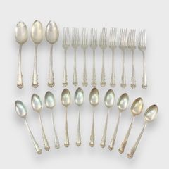 Lunt Sterling Silver Spoons & Fork Flatware 862 Grams
