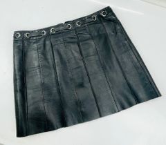 BCBGMAXAZRIA 100% Genuine Leather Black Mini Skirt Size 8
