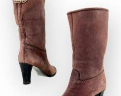 CHANEL Mauve Shearling Stacked Heel Boots with Black Leather Toe, Made in Italy Sz 40