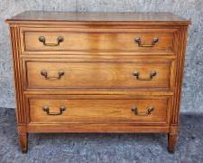 Vintage Kindel Furniture 3 Drawer Dresser Commode Great form Fruitwood