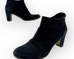 ROBERTO DEL CARLO Black Suede Gum Sole Booties, Made in Italy, Sz 40
