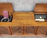 Fantastic Gerrard Type A70 Turntable Gerrad Tube Receiver in Lattice Front MCM Mid Century Hollywood Regency Cabinet Remove electronics from cabinet