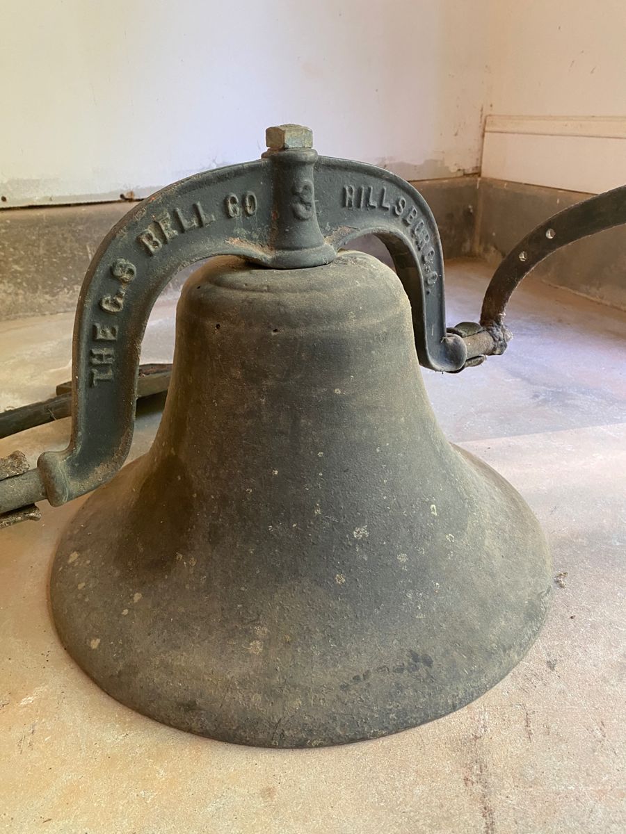 Antique Cast Iron Bell #3 CS Bell Co