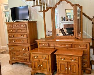 Keller 4 piece matching bedroom set