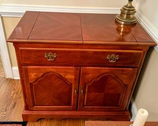 Universal Server/Sideboard