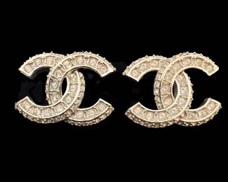 5a2 Chanel Crystal Gold tone earrings