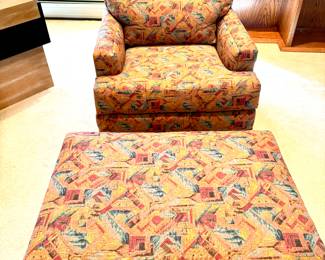 Printed Chair with Ottoman