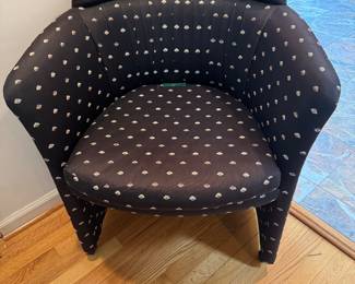 Tuscany Dotty Style Barrel Back Chair