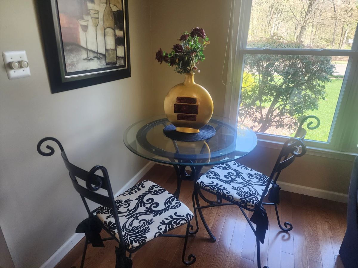 Marlboro Estate Sale Furniture, Decor,... starts on 5/11/2024