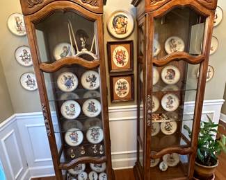 Drexel Curio Cabinet