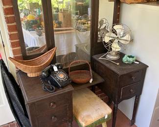 1920's dressing table