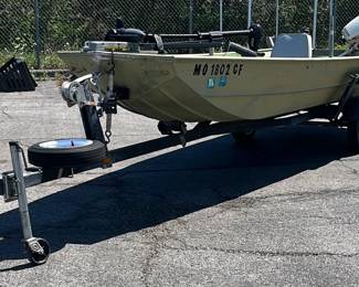 1987 Lowe 16' Rover Jon Aluminum Fishing Boat, Mfg ID# LWN26464B787, With 1987 Johnson 10 HP Outboard Motor, Model J10RC, Mfg ID# 8222098, And Minn Kota Edge 55lb Thrust Trolling Motor, SN# WWAG2162863, On 20' Boat Trailer With 2" Hitch And 4.80-12 Tubeless Tires