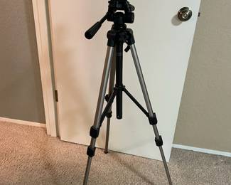 Adjustable Tripod