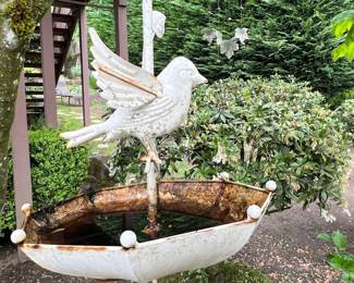 Hanging Umbrella Bird Bath