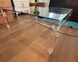 Coffee table 48W X 48D X 20H