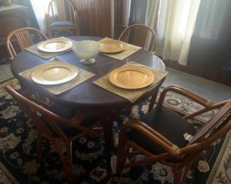 Set of 6 chairs $50
Table