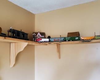 Engines/Train Cars/buildings and More
