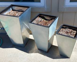 Metal Planters, Qty 3, 26", 21.5 , And 17"