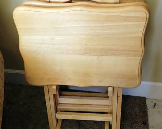 Folding Wood TV Tray Tables, Qty 4, With Stand