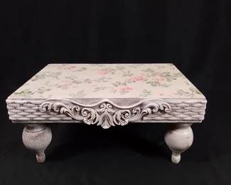 FRENCH FLORAL RISER
