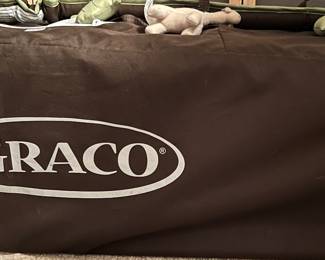 Graco Pack-n-Play