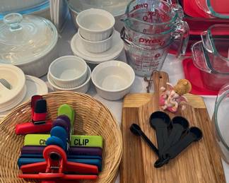 Assorted Kitchenwares