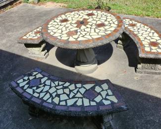 Bring your Help to the load Beautiful concrete table