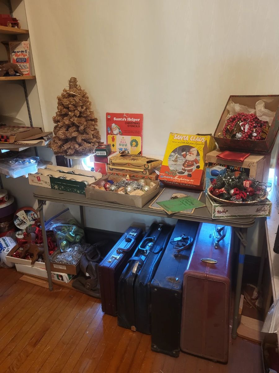 Vintage and antique Christmas