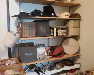 vintage hats and hat boxes