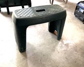 Step 2 plastic yardwork stool 16"H x 20"L