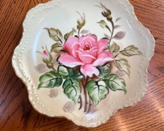 Lefton China hand painted rose plate 8"