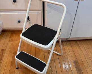 Metal Cosco step stool