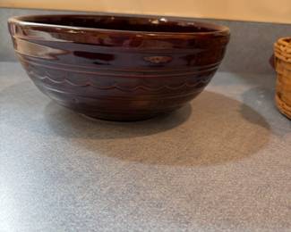Mar Crest stoneware bowl 9"W