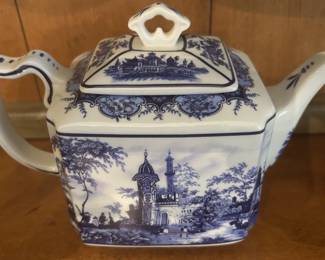 English Tea Pot