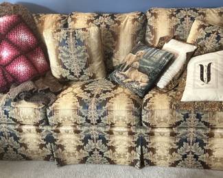 Sofa Sleeper with Blow Up Air Mattress