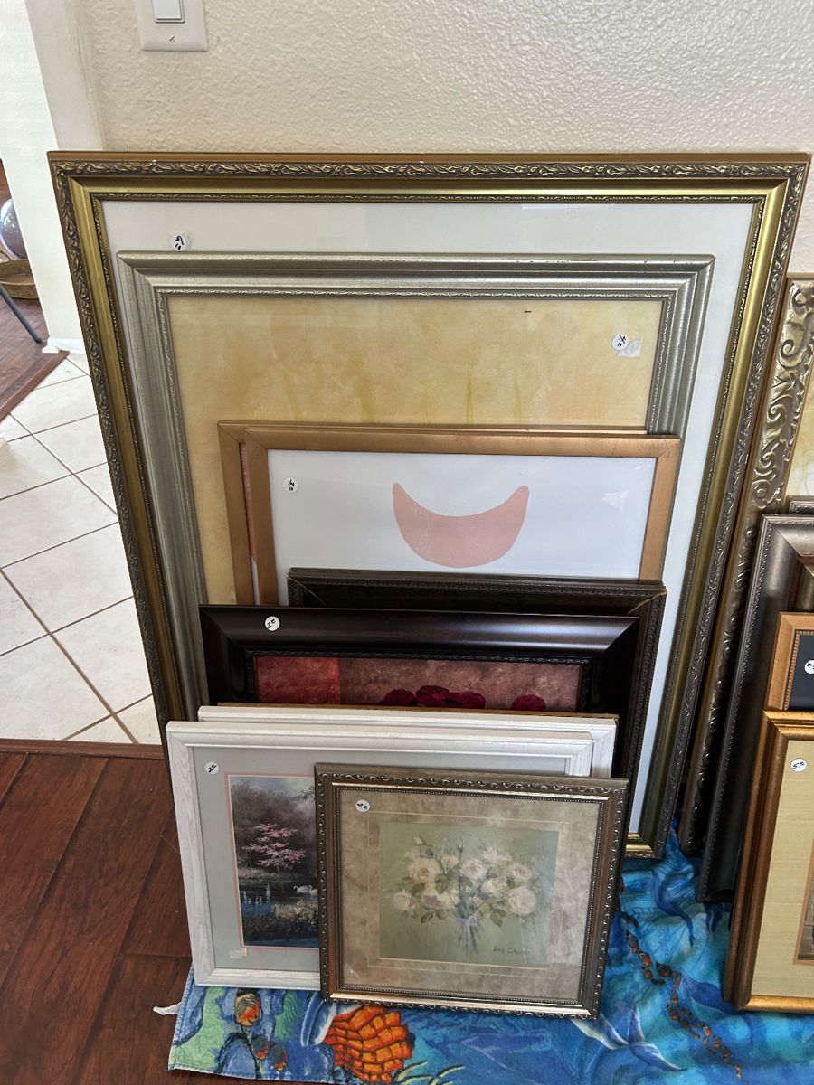 J & J estate sales in New Port Richey, FL starts on 4/25/2024