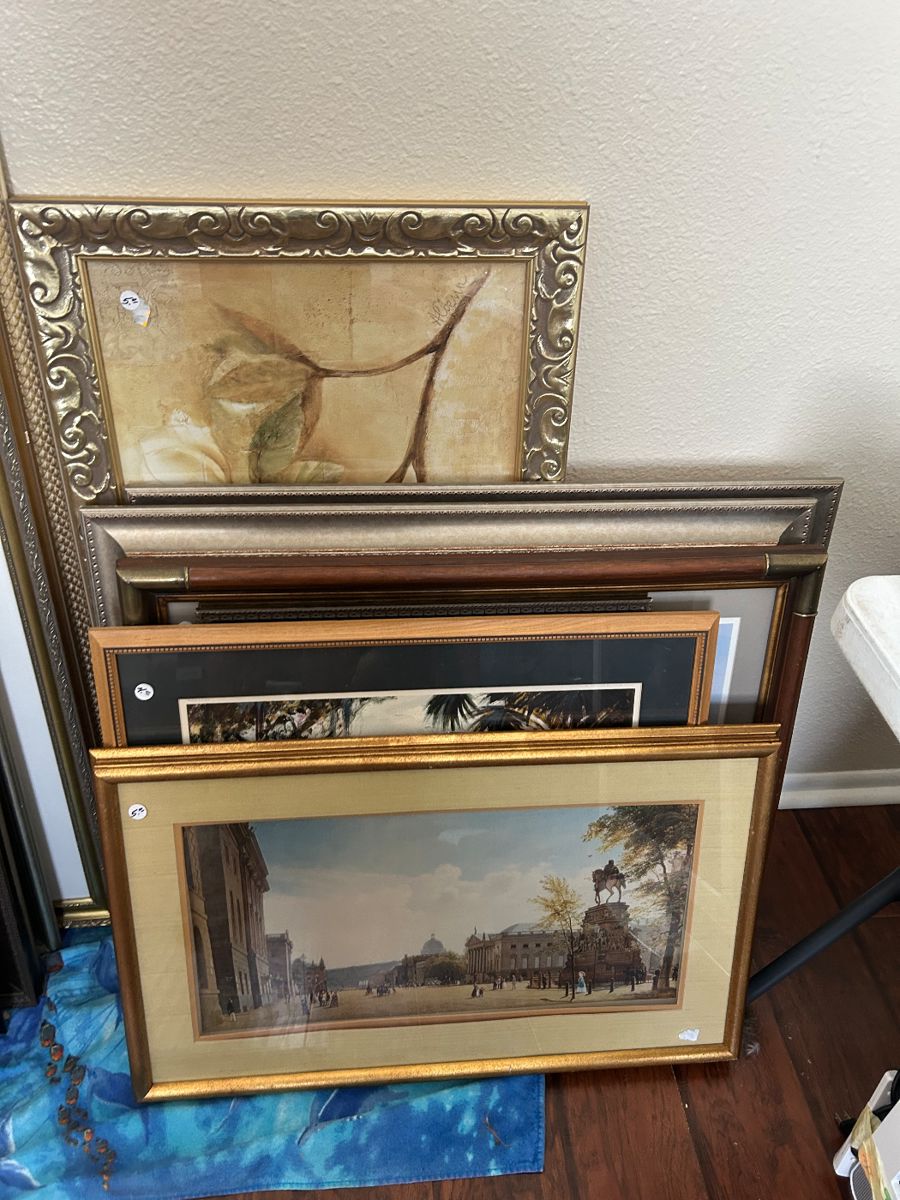 J & J estate sales in New Port Richey, FL starts on 4/25/2024